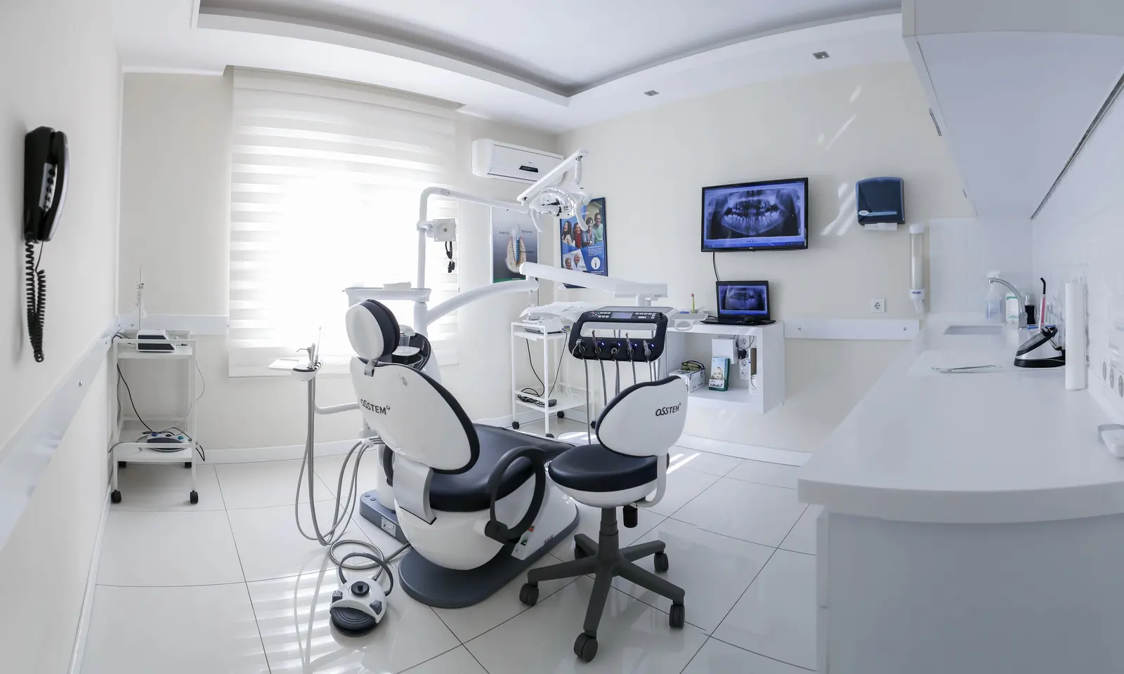 Von der Klinik bereitgestelltes Foto von Dr. İbrahim Türker
