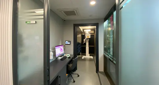Von der Klinik bereitgestelltes Foto von Dentakay Dental Clinic