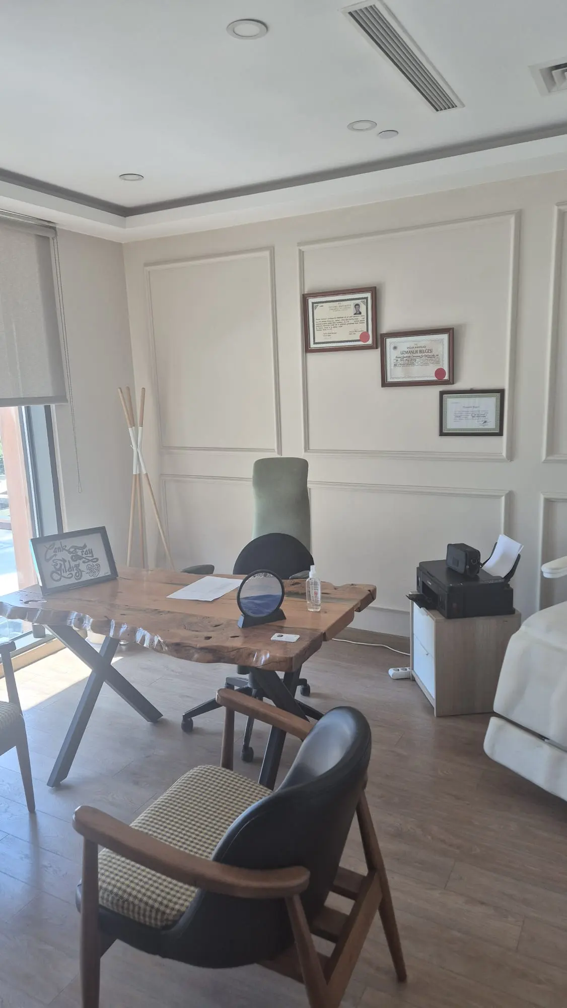 Von der Klinik bereitgestelltes Foto von Prof. Dr. Cenk Eray Yıldız