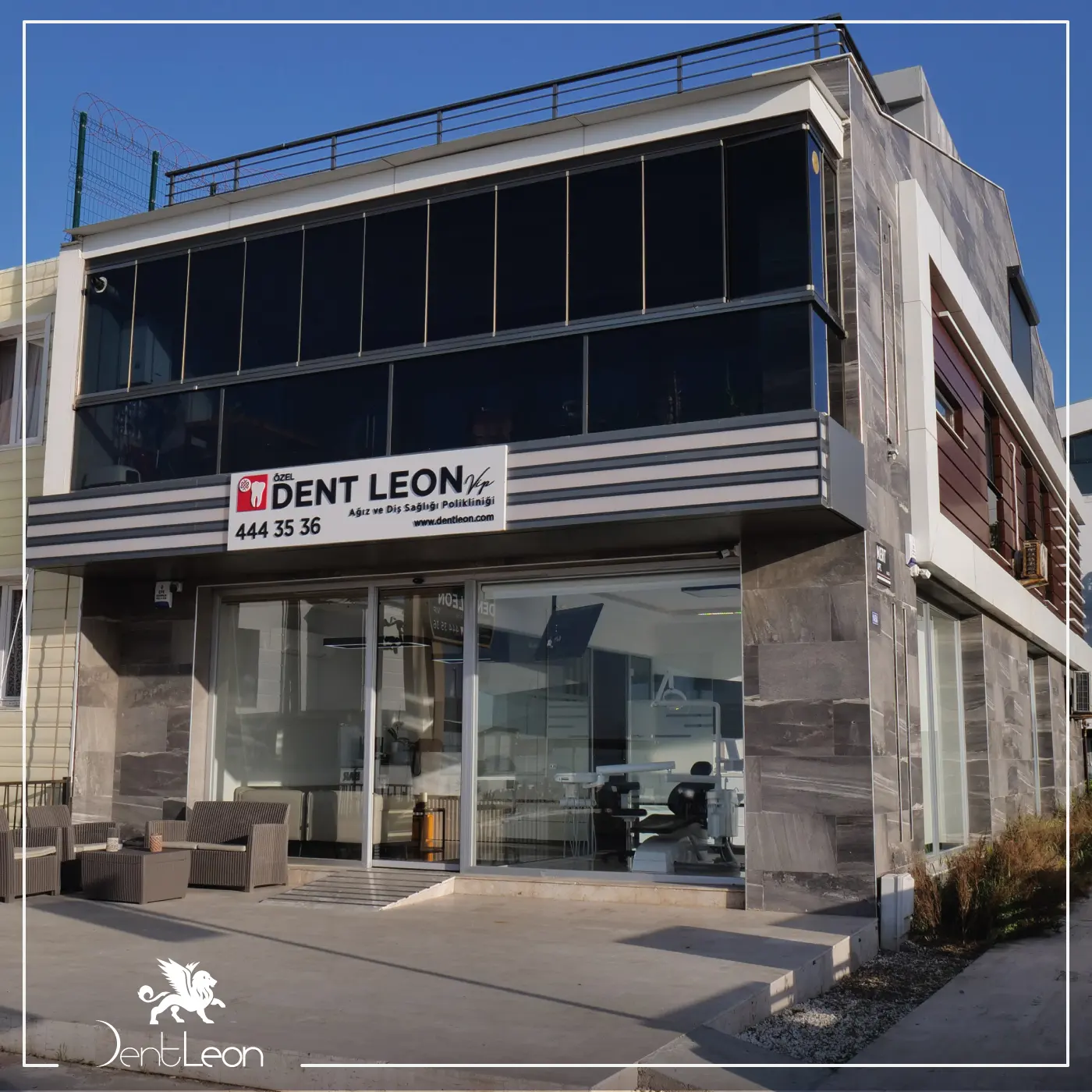 Clinic-provided photograph of Dent Leon Vip