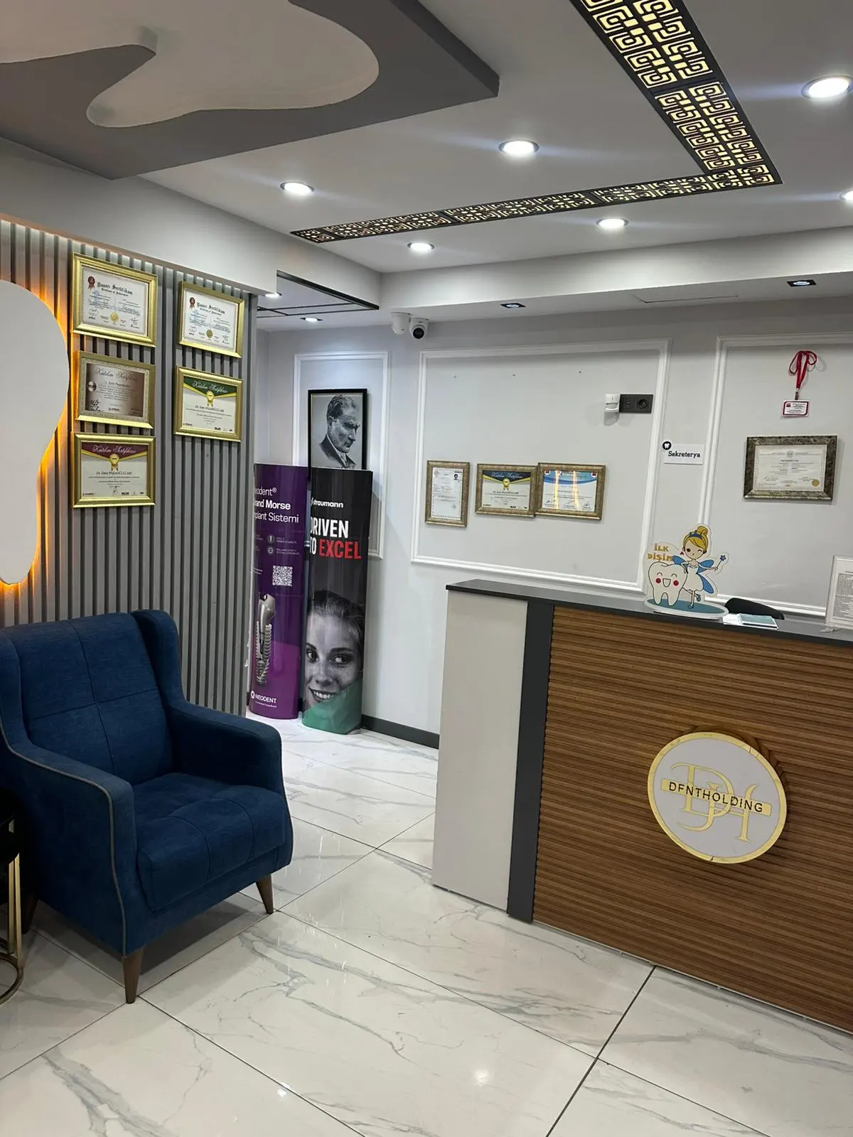 Von der Klinik bereitgestelltes Foto von Dr. Emir Paşaoğulları