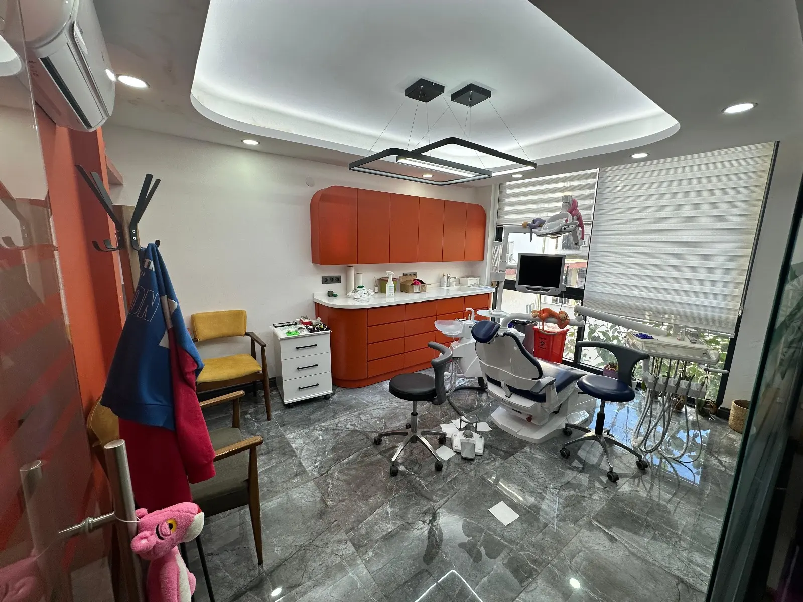 Von der Klinik bereitgestelltes Foto von İsa Koca Zahnklinik