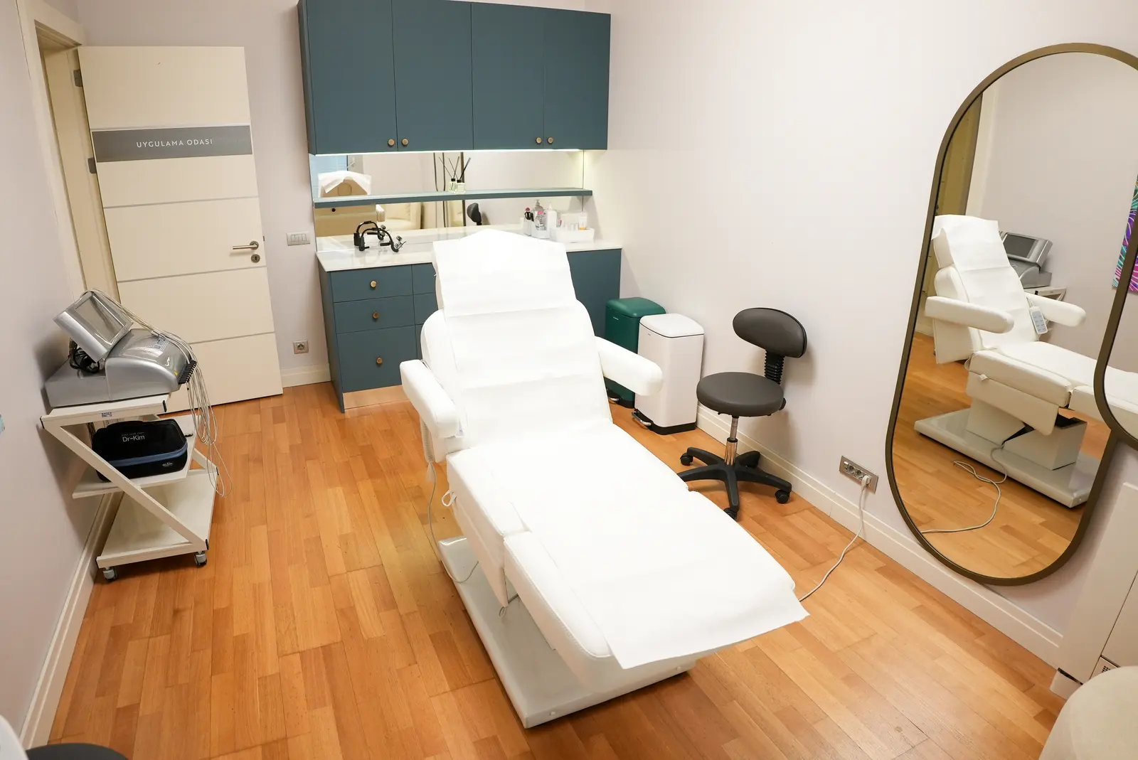 Clinic-provided photograph of Dr Merih Tombul