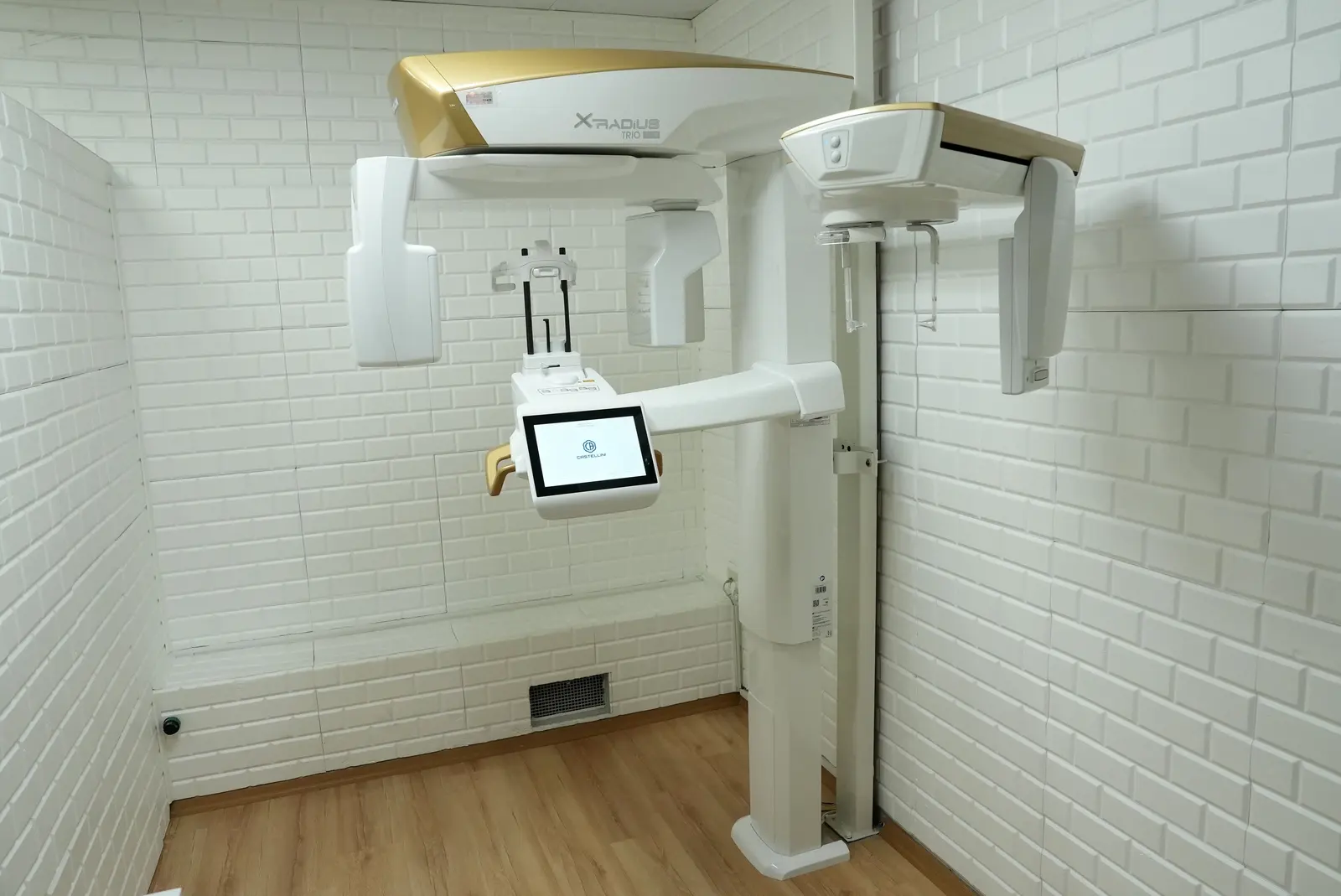 Clinic-provided photograph of Attelia Dental Clinic