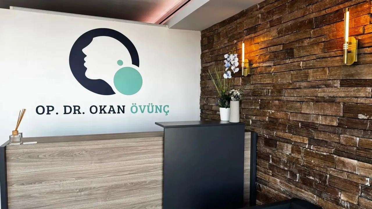 Clinic-provided photograph of Dr Okan Övünç