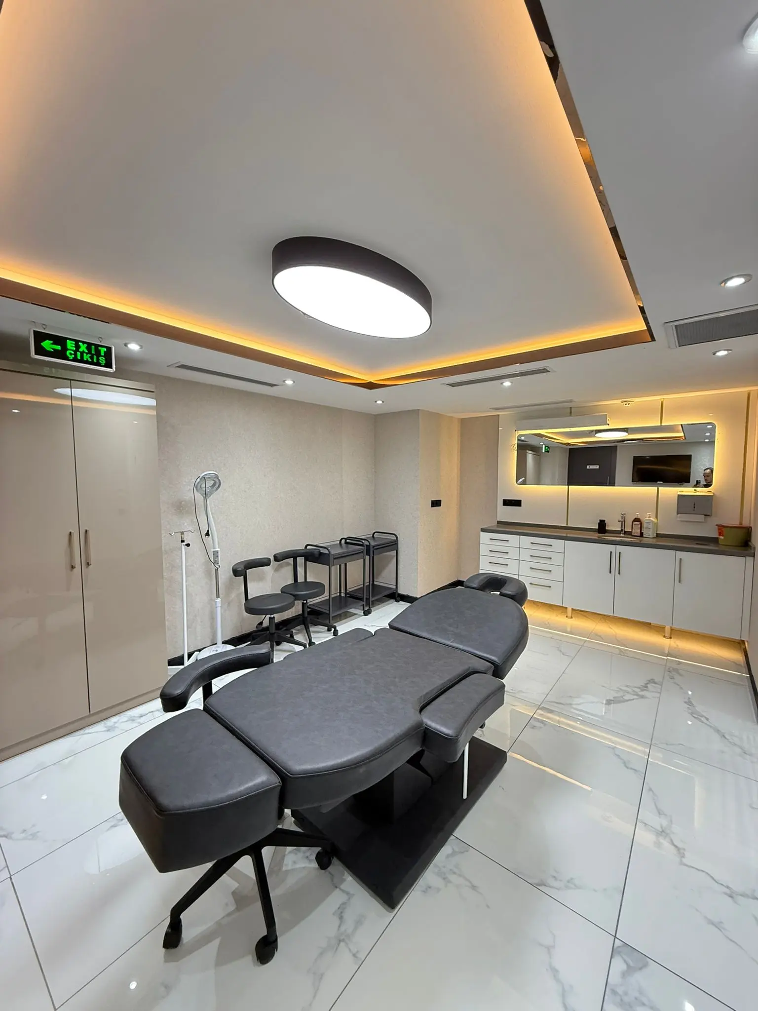 Clinic-provided photograph of Estoria Clinic