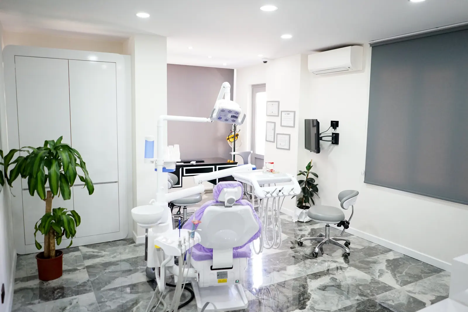 Clinic-provided photograph of Uğraş Kuşadası Dental Clinic
