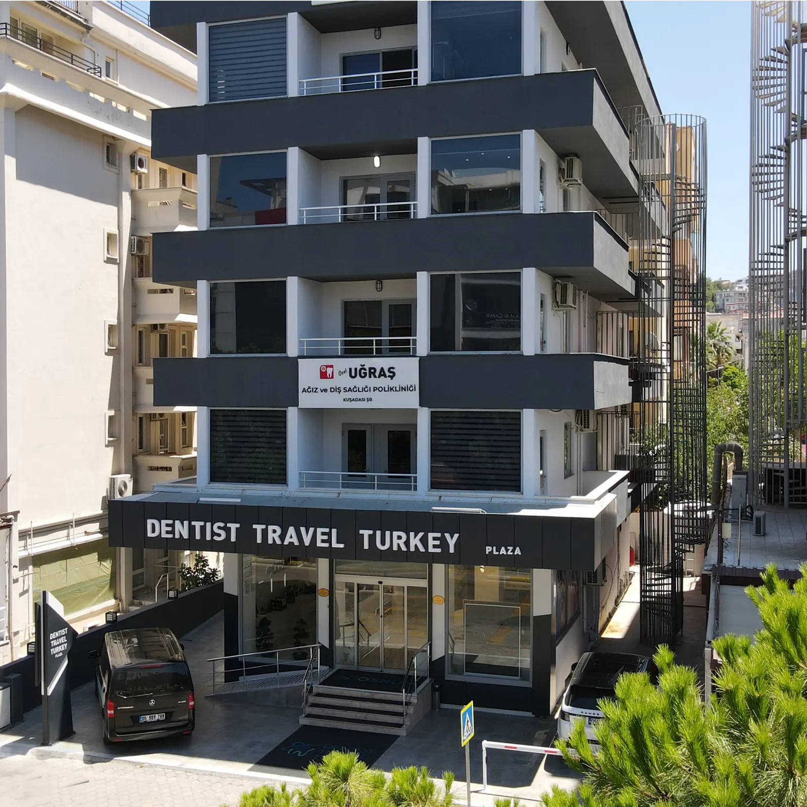 Clinic-provided photograph of Uğraş Kuşadası Dental Clinic