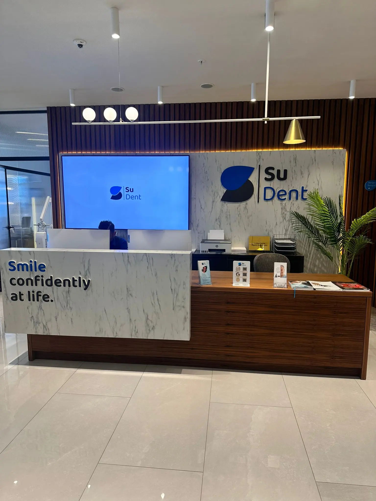 Clinic-provided photograph of Su Dental Center