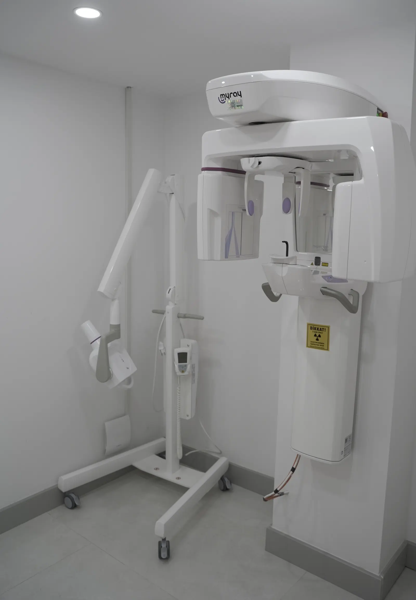 Von der Klinik bereitgestelltes Foto von Nifa Dent