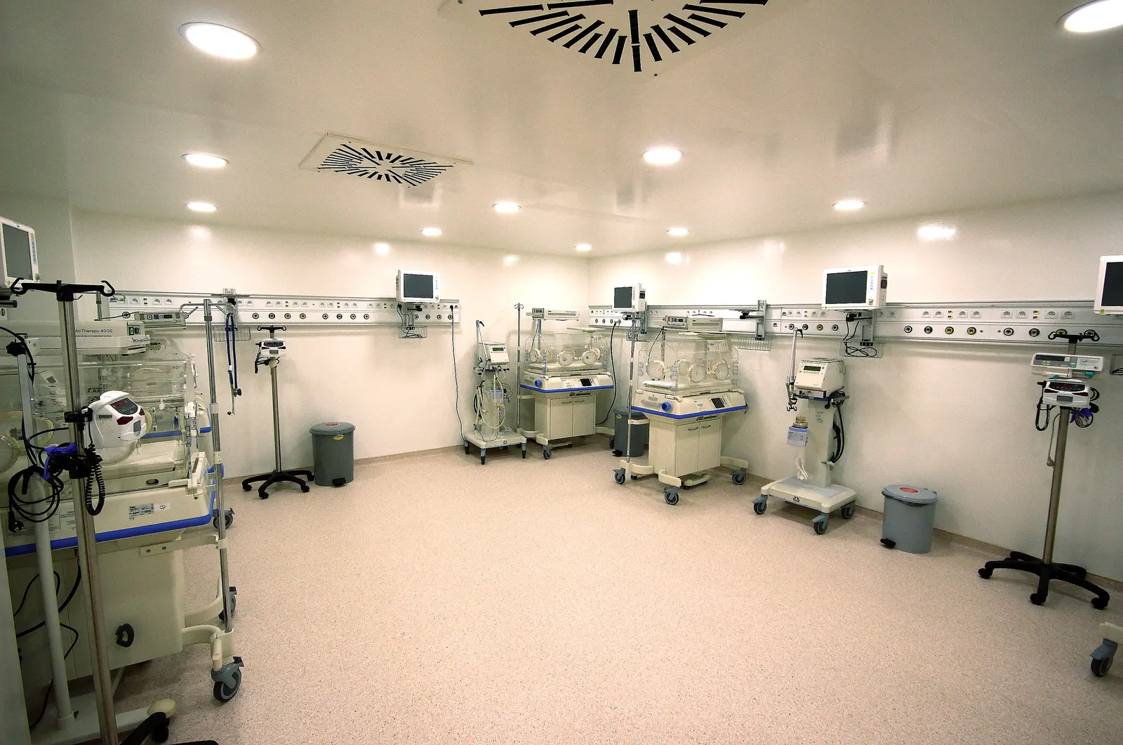 Clinic-provided photograph of Rumeli Hospital