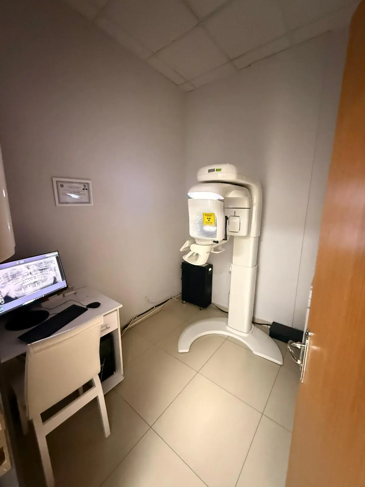Clinic-provided photograph of Izmir Akademi Dental Clinic