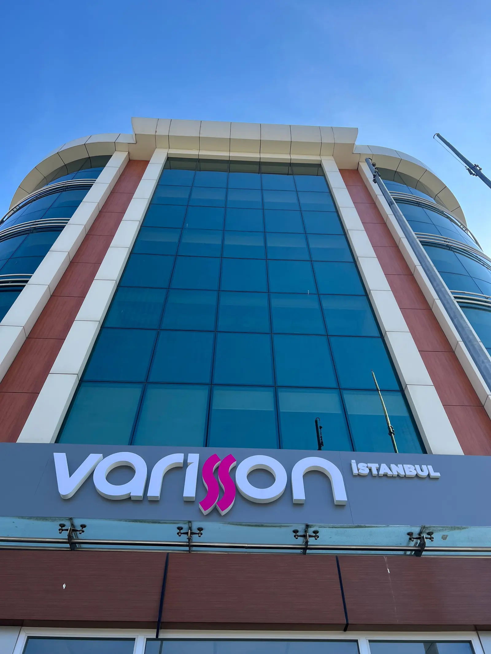 Clinic-provided photograph of Varisson Clinic