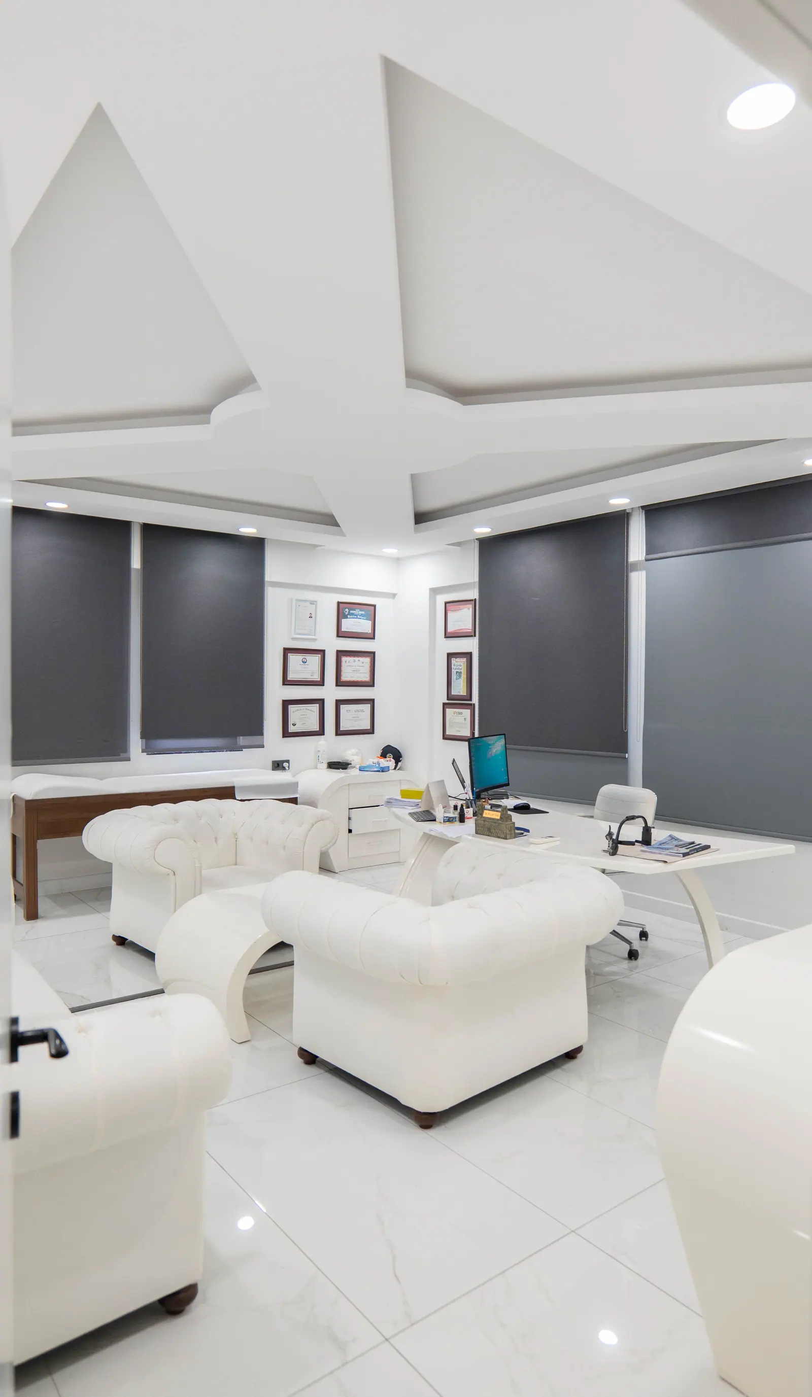 Von der Klinik bereitgestelltes Foto von Dr. Cem Özlük